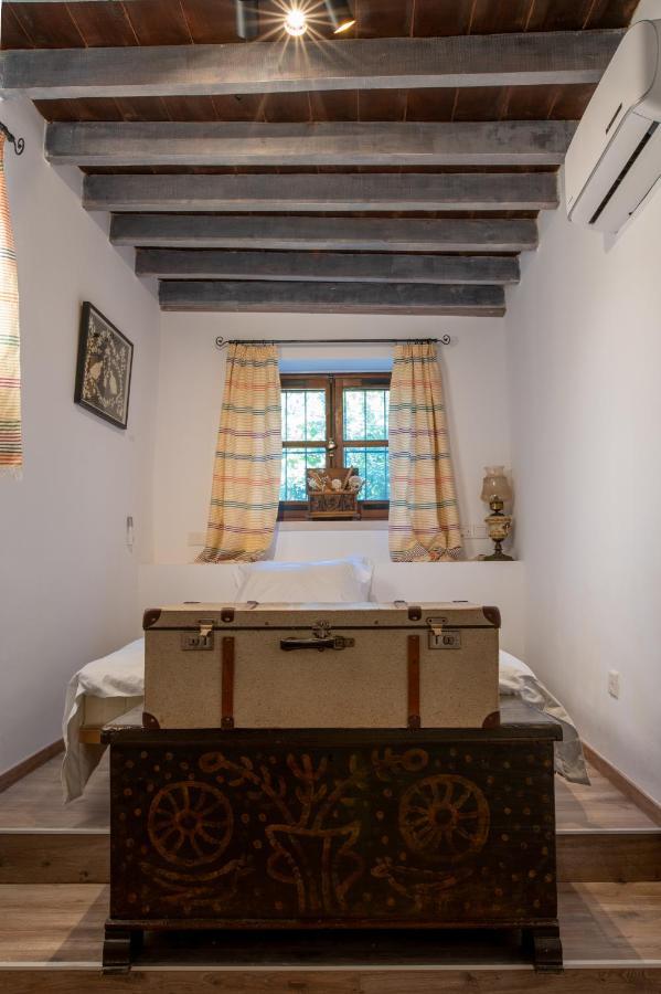 Droshia Traditional Homes, Coco-Mat Full Experience Dhrousha Exterior foto